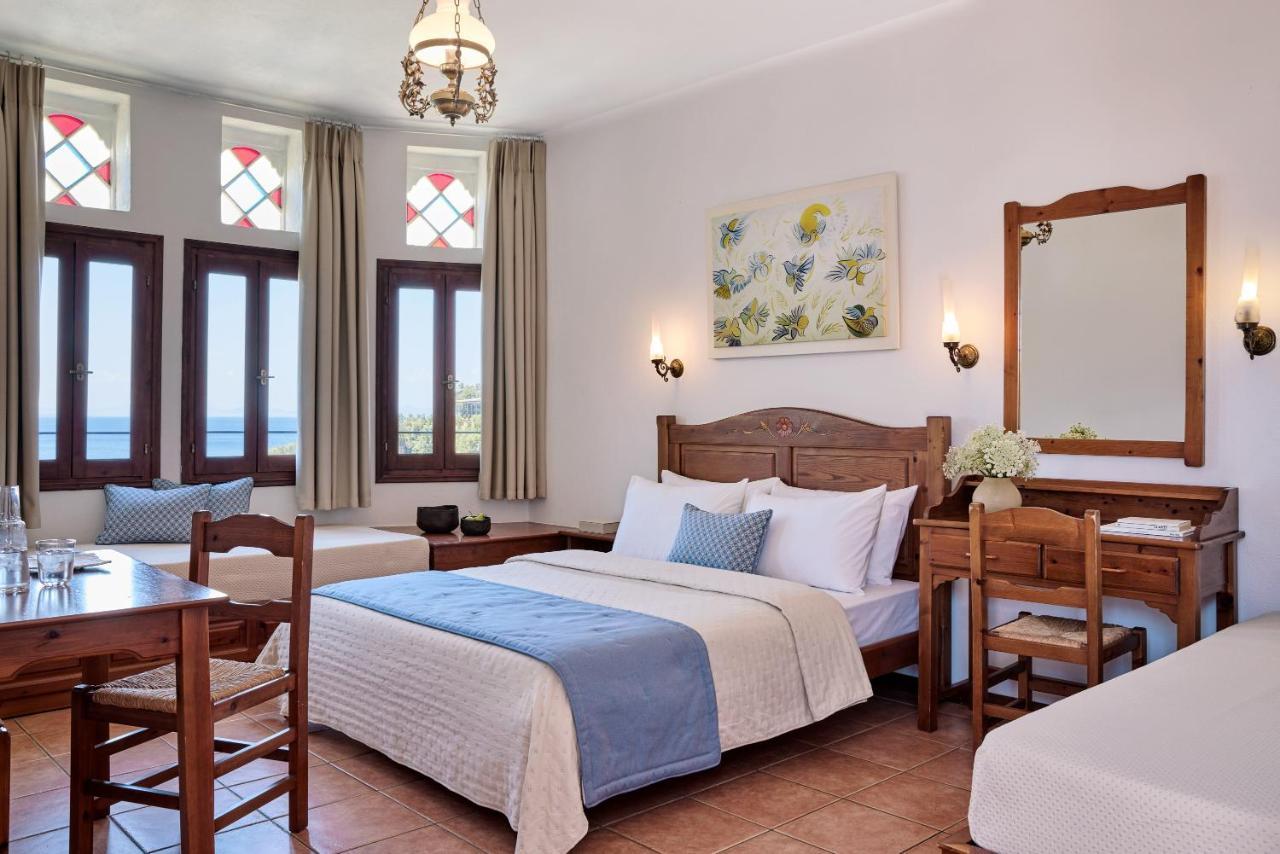 Leda Village Resort Chorto Exterior foto
